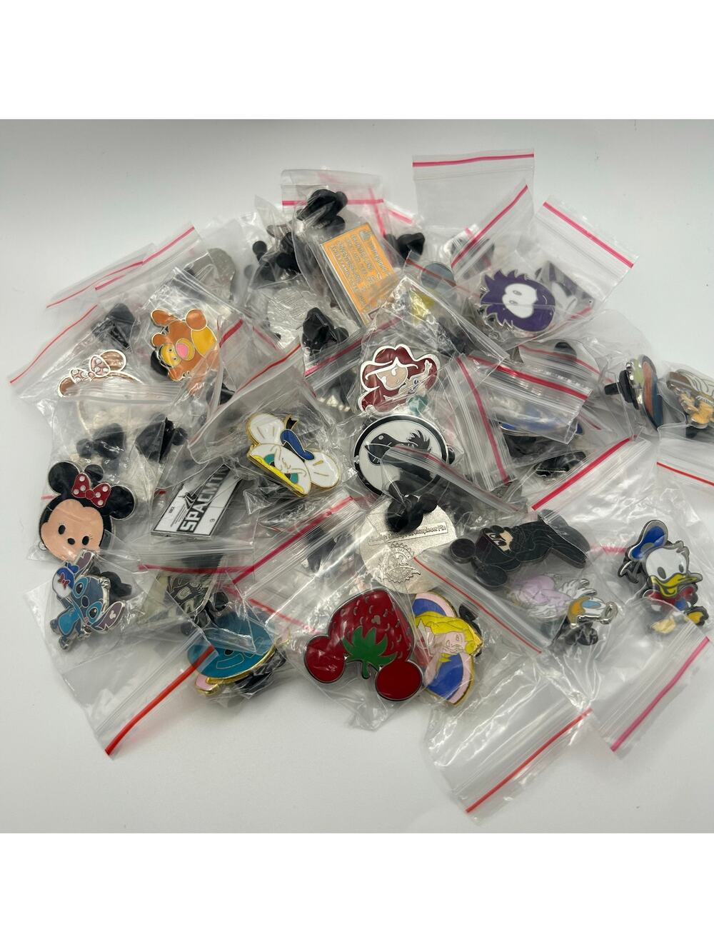 Assorted Disney Trading Pins 50pcs New No Duplicates